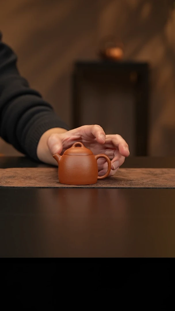 【闪购商品】紫砂茶壶允禾斋wzht 朱泥 秦权 80c