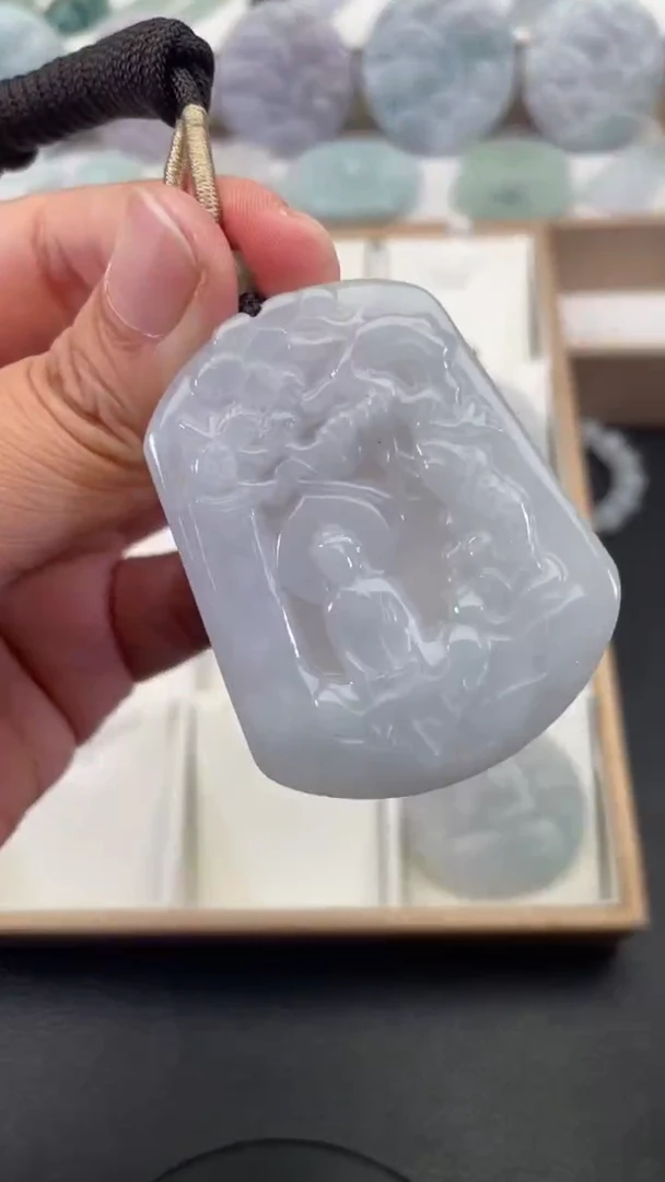 颈饰未镶嵌翡翠天然缅甸翡翠A货51