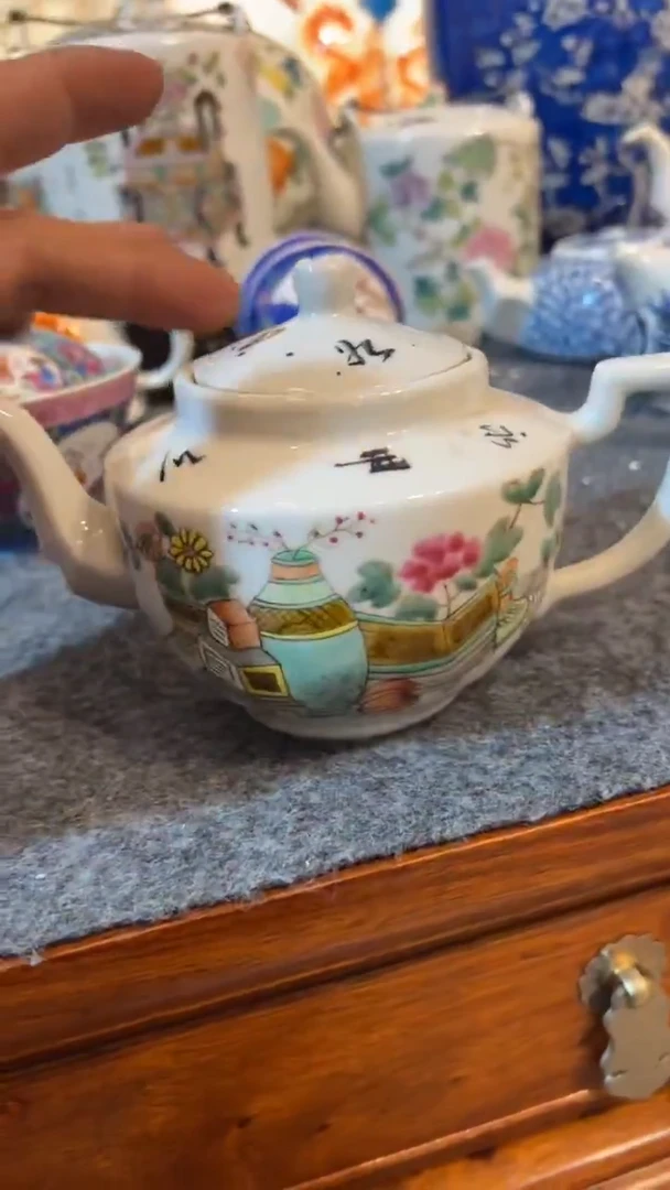 摆件瓷摆件瓷摆件博古手把壶