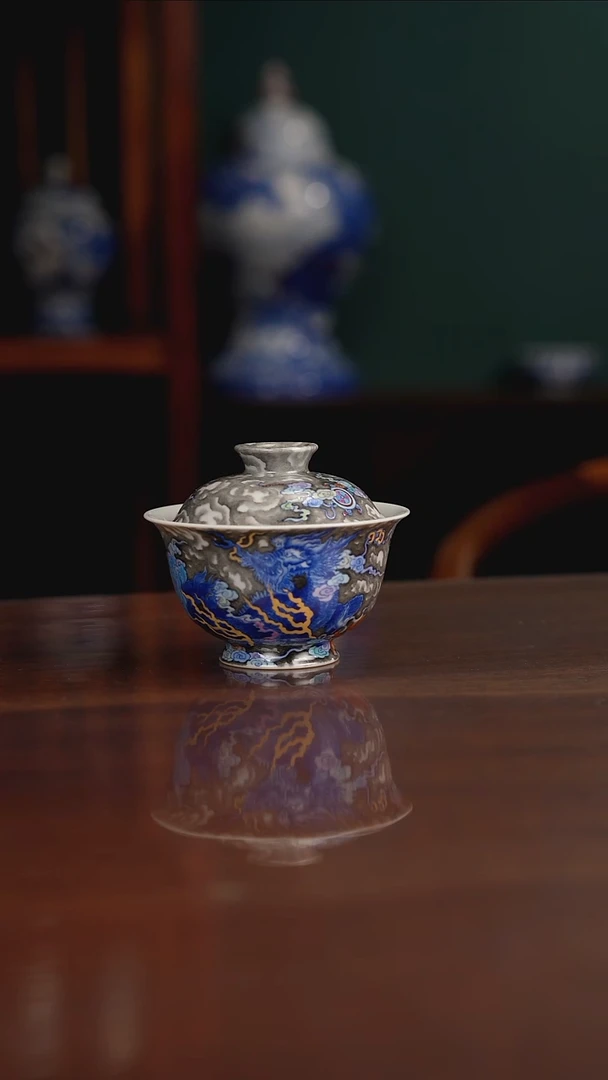 空山明月 新斗彩 墨麒麟