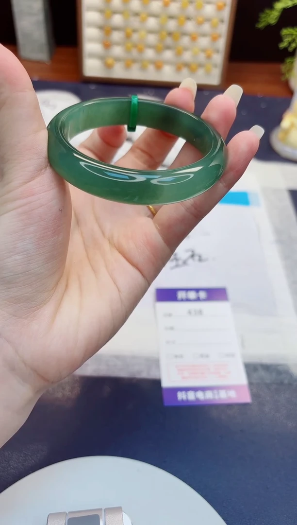 未镶嵌手镯石英质玉438-东陵玉-圈口56