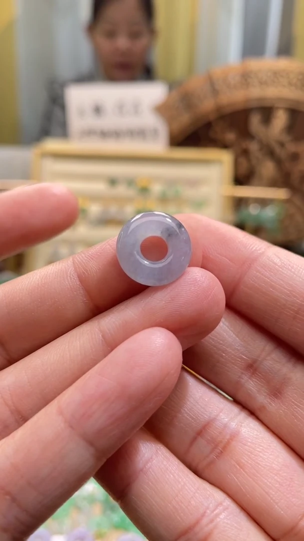 颈饰未镶嵌翡翠林*甜甜圈