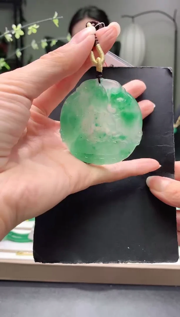 未镶嵌观音石英质玉观音