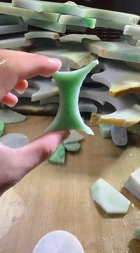 裸石翡翠缅甸翡翠A货花132
