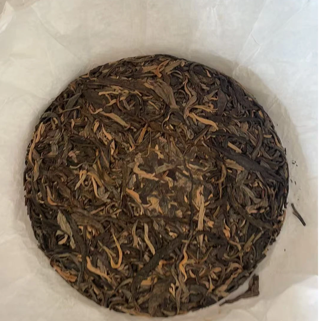 6月27日 357克 19年 冰岛 秘境 生茶饼茶 Y2178