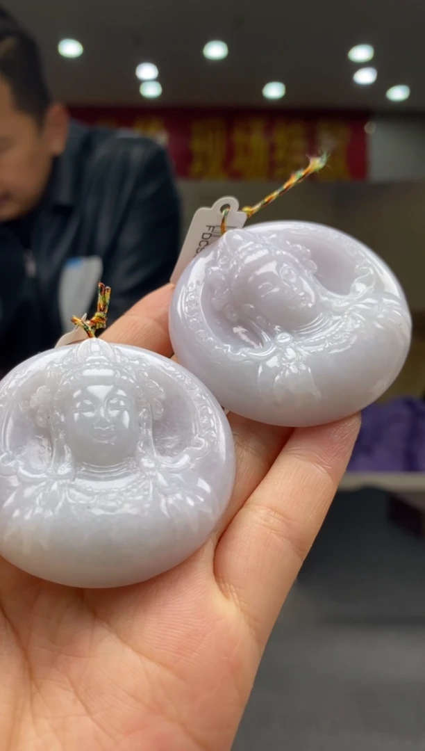 【闪购商品】定制翡翠未镶嵌多样性发货【只发一件】*q75