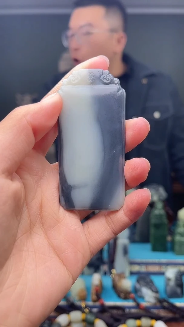 未镶嵌和田玉挂件1