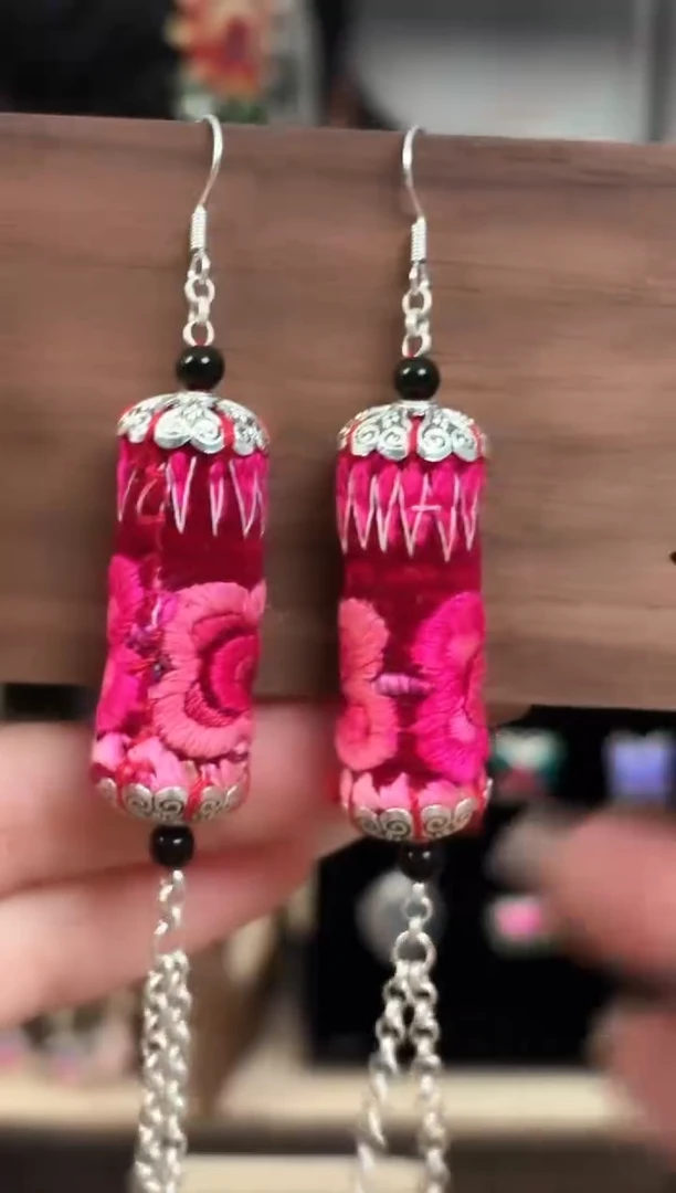 【闪购商品】织绣艺枝独秀手工饰品172