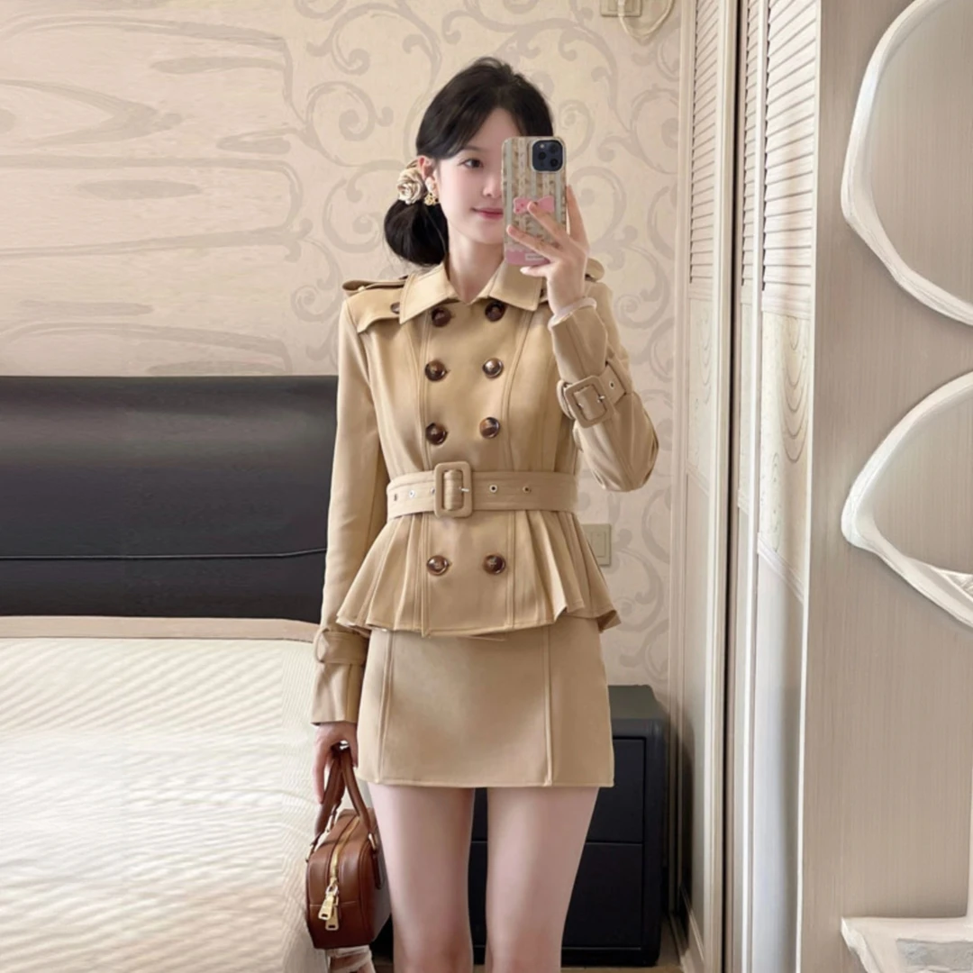 韩系洋气高级感时尚套装女春秋新款卡其色双排扣外套半身裙两件套