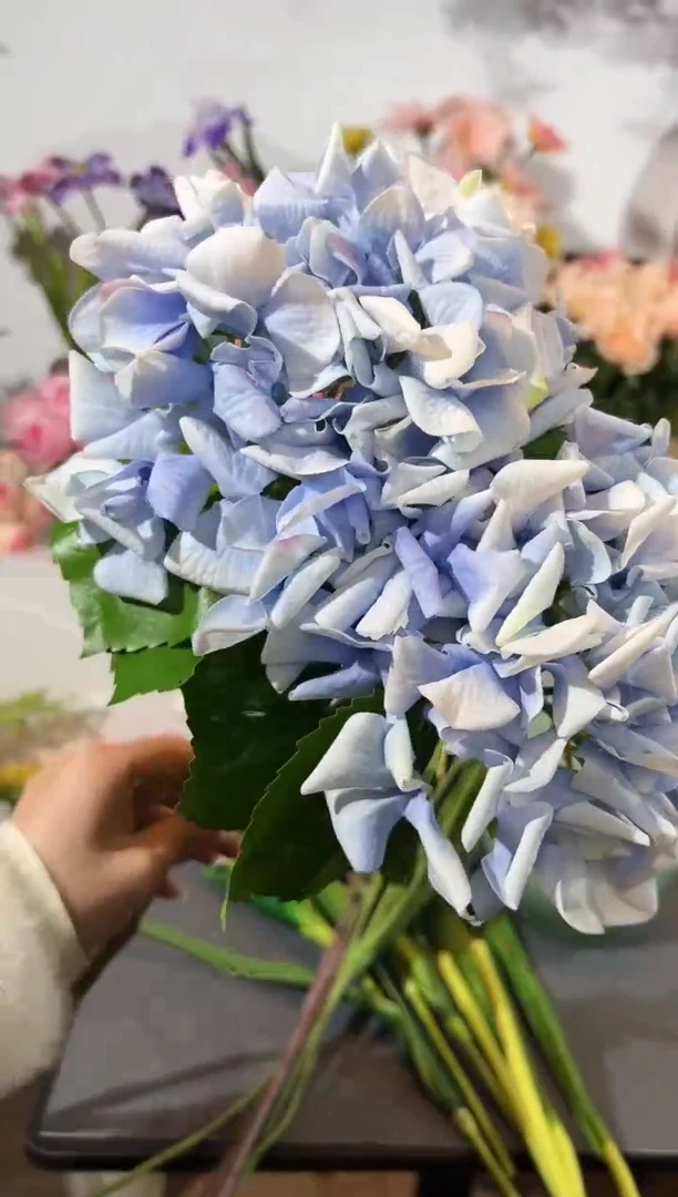 2枝蓝色手感保湿绣球