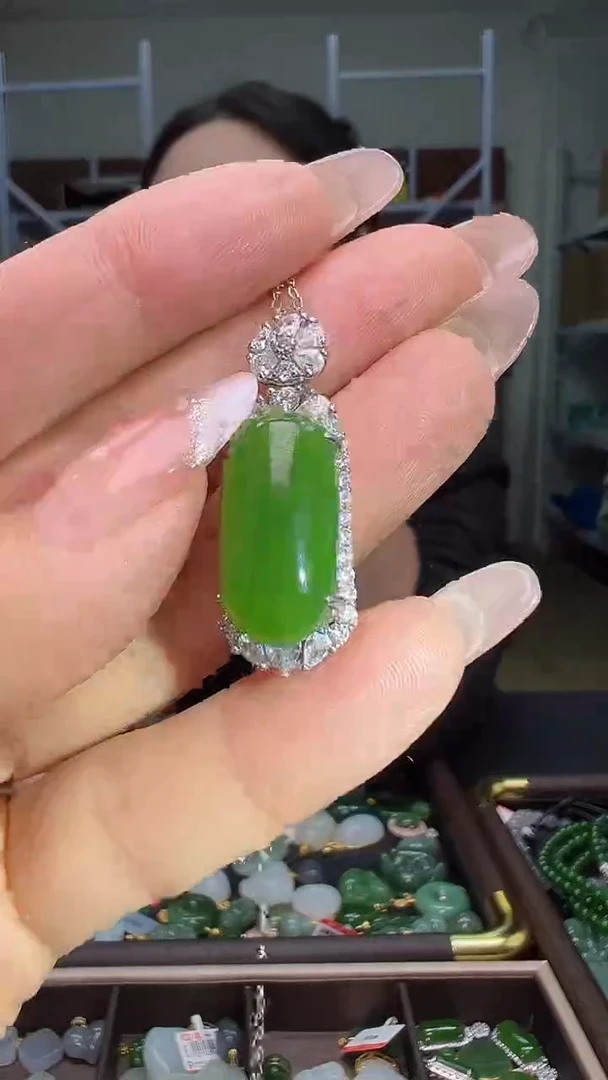 颈饰银S925镶嵌和田玉（多样性发货.发其一）11.19.32