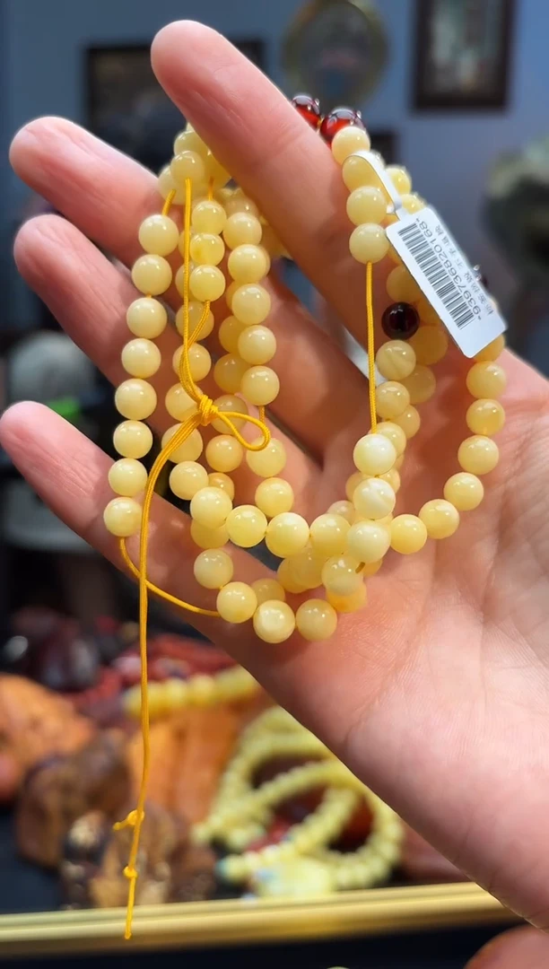 蜜蜡项链未镶嵌108链