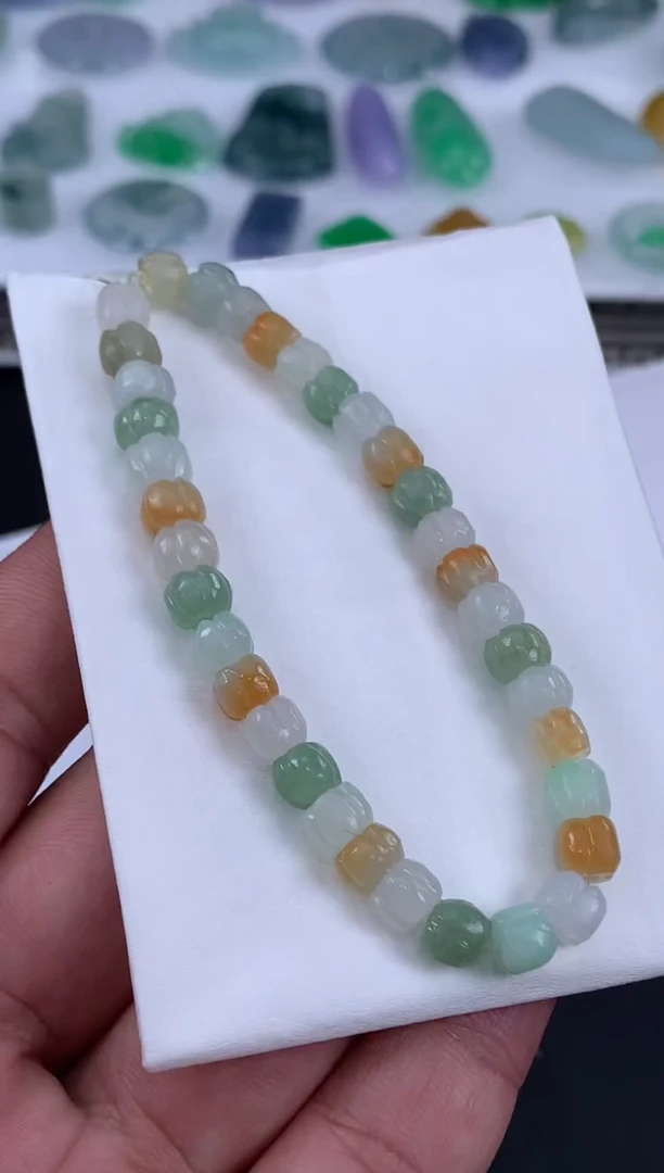 未镶嵌定制翡翠翡翠