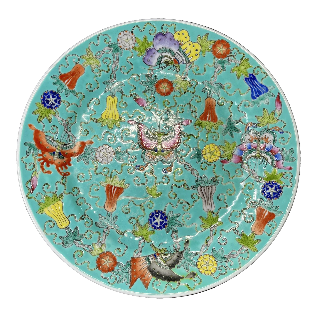 24190424绿地粉彩瓜瓞连绵纹盘