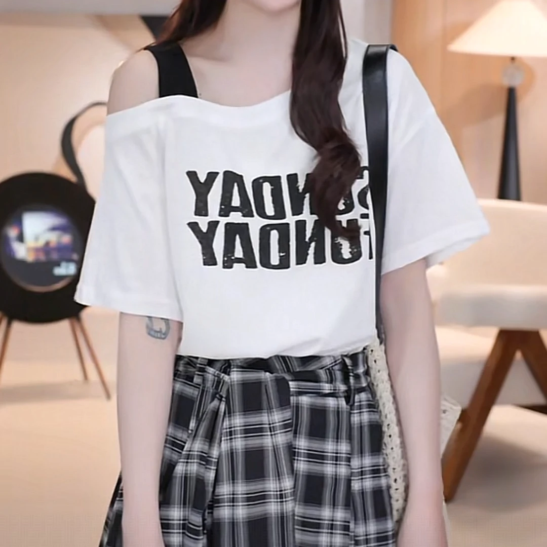 时尚休闲气质短袖T恤女2025夏季新款休闲宽松显瘦上衣设计感百搭