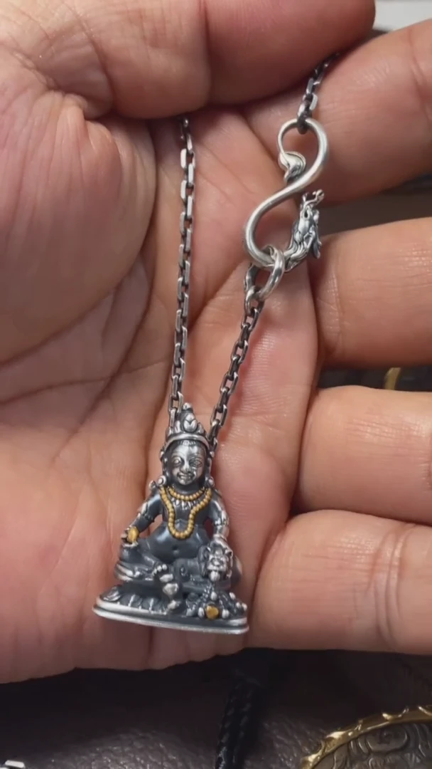 【闪购商品】诺拉（多样性发货，发其一）
