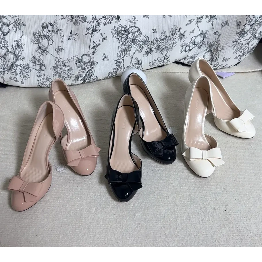 2025年新款奶油白色侧空单鞋甜美风圆头蝴蝶结高跟鞋浅口细跟复古