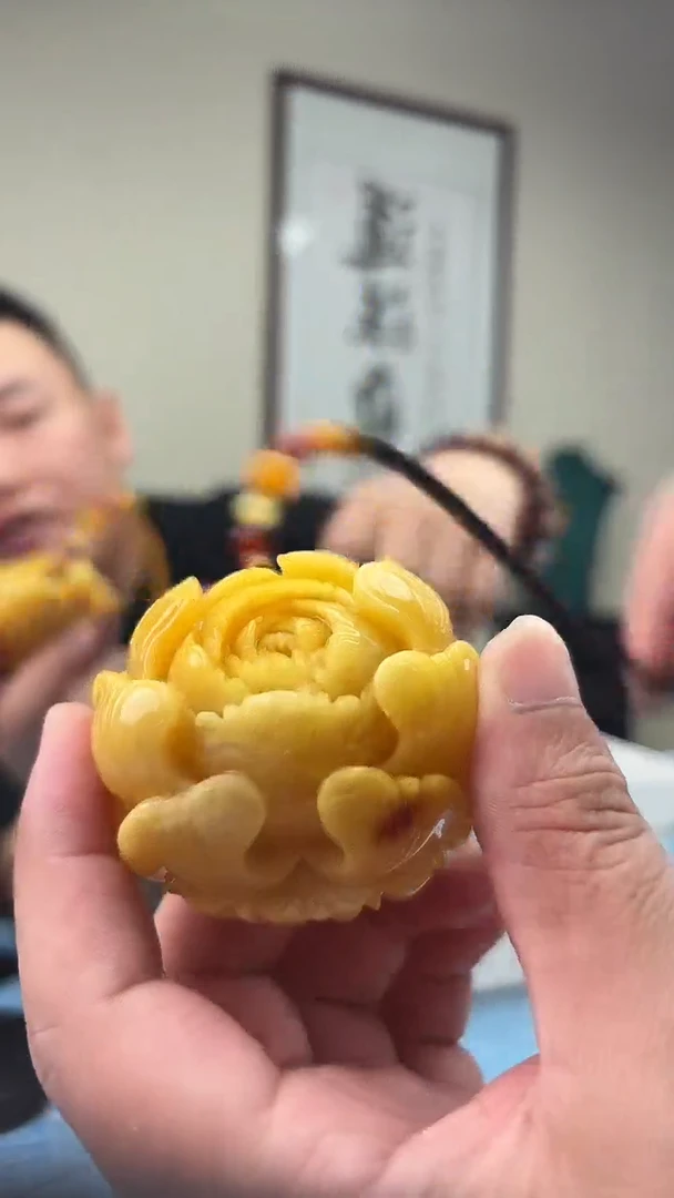 蜜蜡未镶嵌珠宝奇石H59，假一罚十多样性发其一H