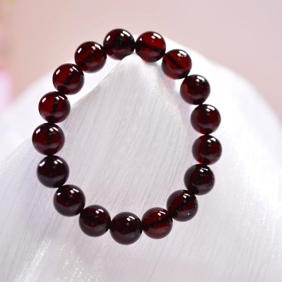 臻雅珠宝-翳珀10+缅甸老坑料3A级琥珀素圈时尚百搭轻奢单圈手串