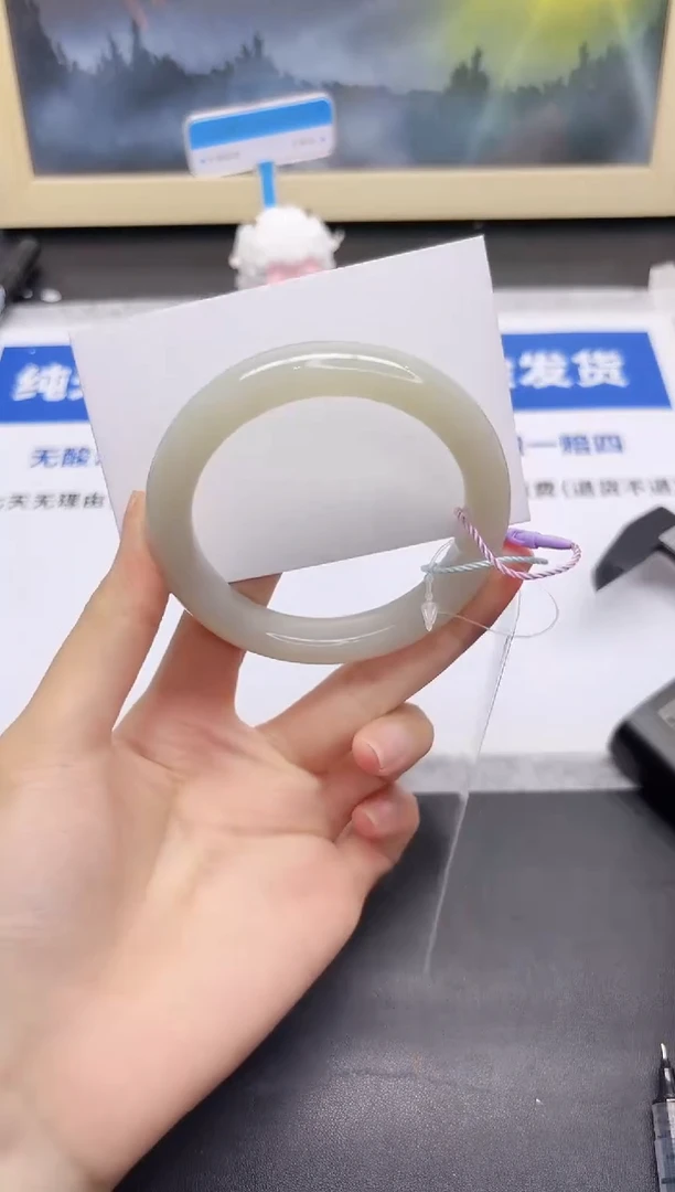 和田玉手镯未镶嵌190-56.9bq