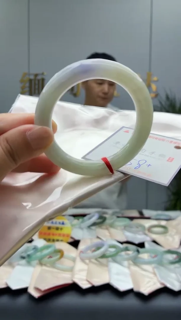 未镶嵌手镯翡翠111111111111