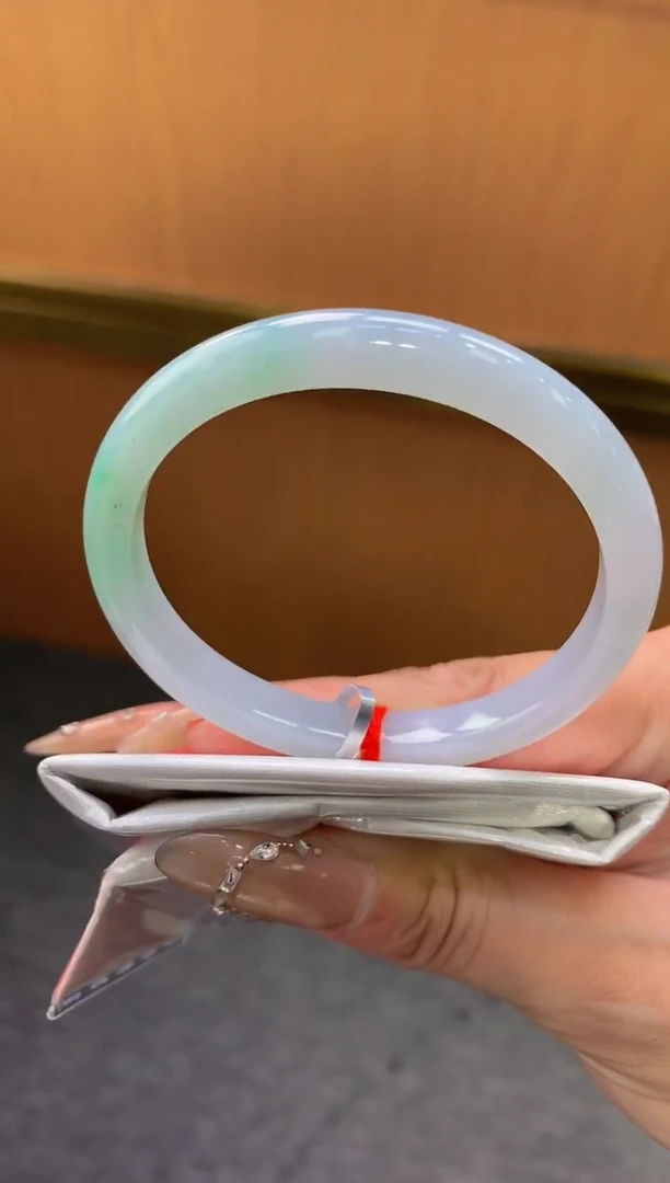 未镶嵌手镯翡翠-F29-贵妃55