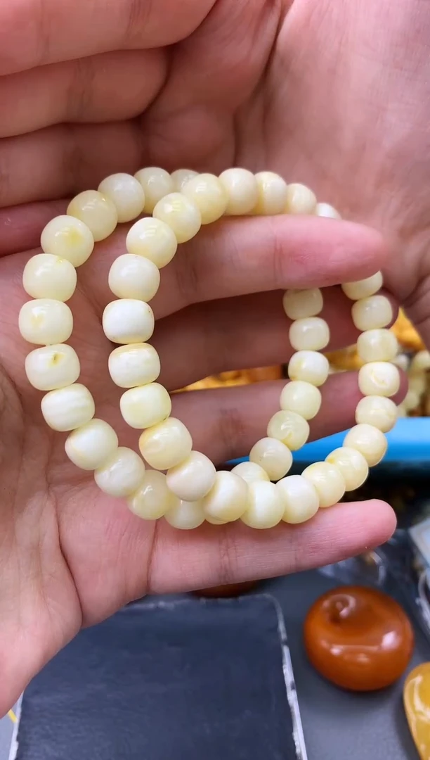 未镶嵌琥珀珠宝奇石165多样性发其一