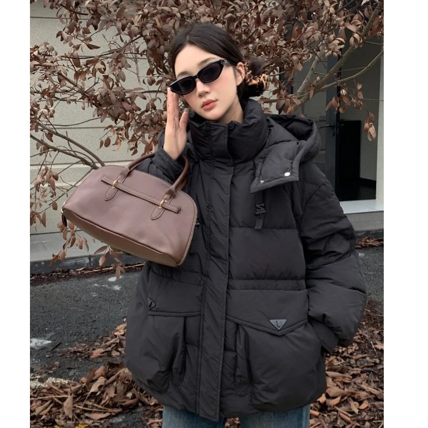 2024冬季新款时尚百搭连帽字母款女装羽绒服外套8888