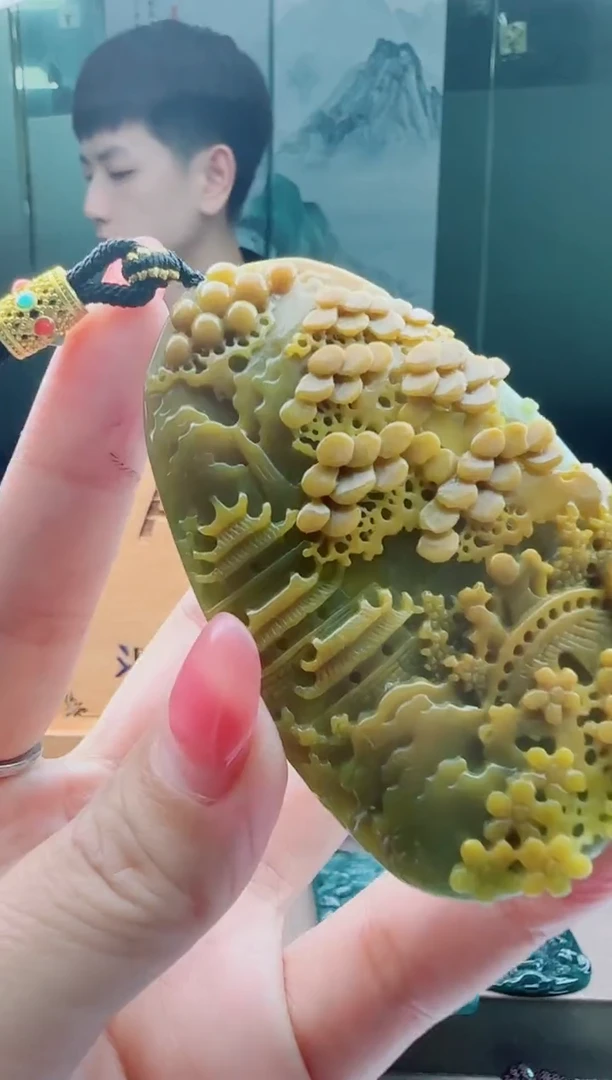 【闪购商品】翡翠颈饰未镶嵌111111111111111