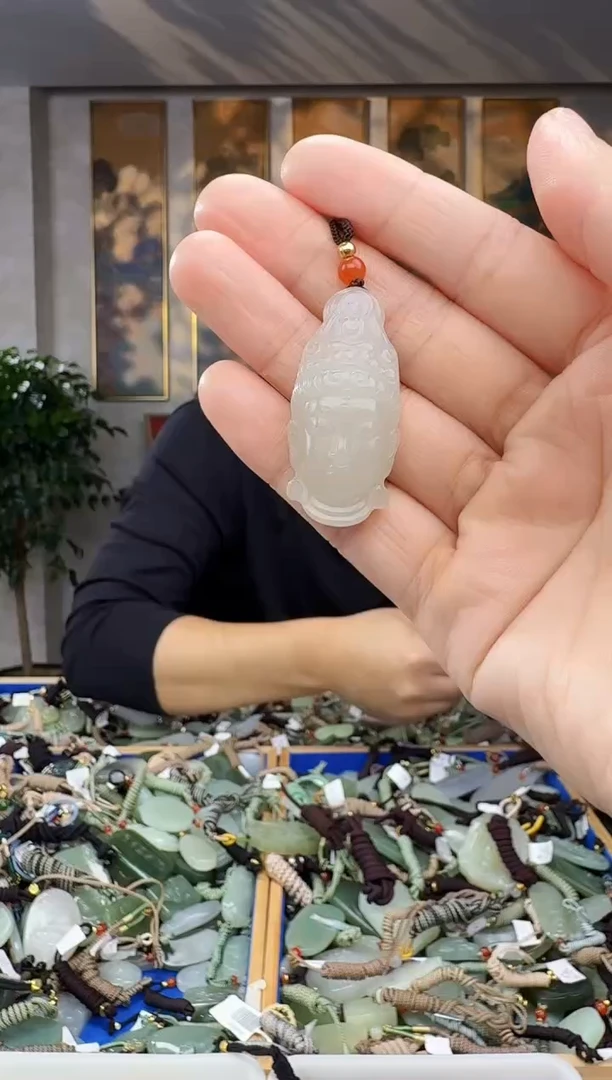 未镶嵌和田玉挂件拍一发一