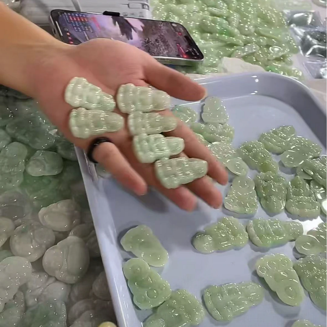 【玉经纶】506775/Q218-天然A货翡翠吊坠-多样性发其—