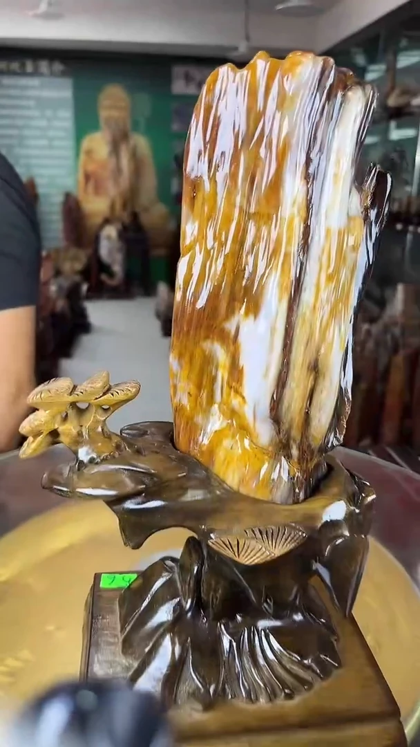 缅甸天然树化玉摆件