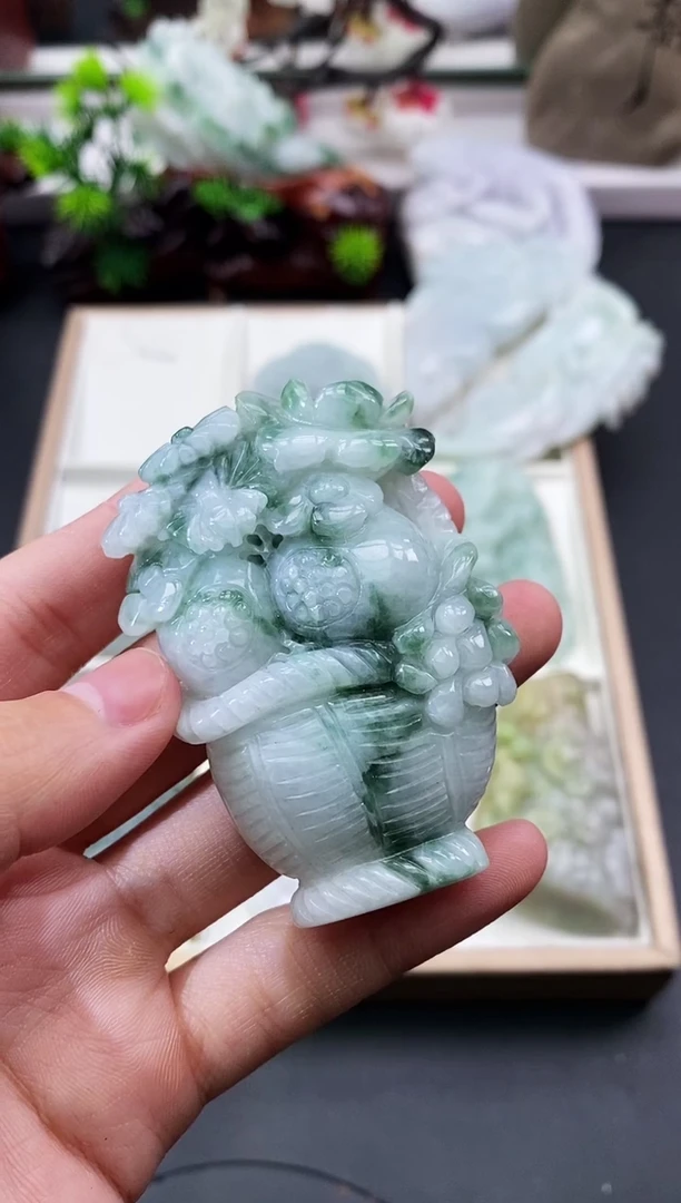 颈饰未镶嵌翡翠天然缅甸A货翡翠