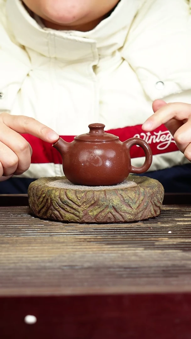 宜兴原矿紫砂壶茶壶宜兴原矿紫砂壶茶壶140C