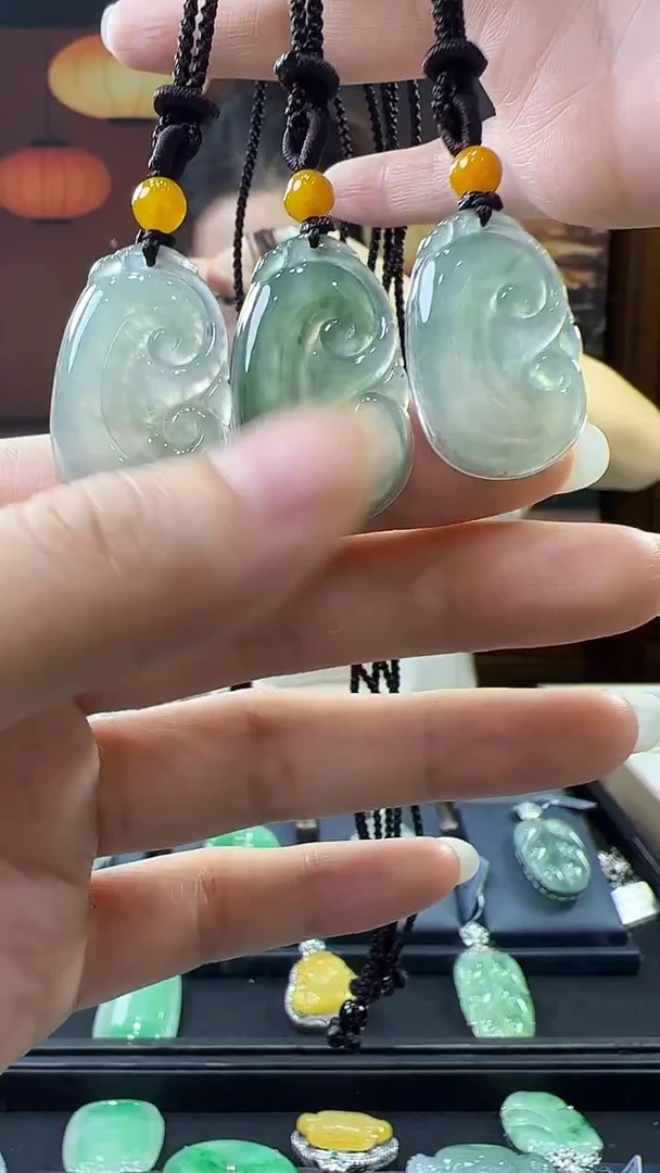 未镶嵌挂件翡翠如意（多样性发其一）