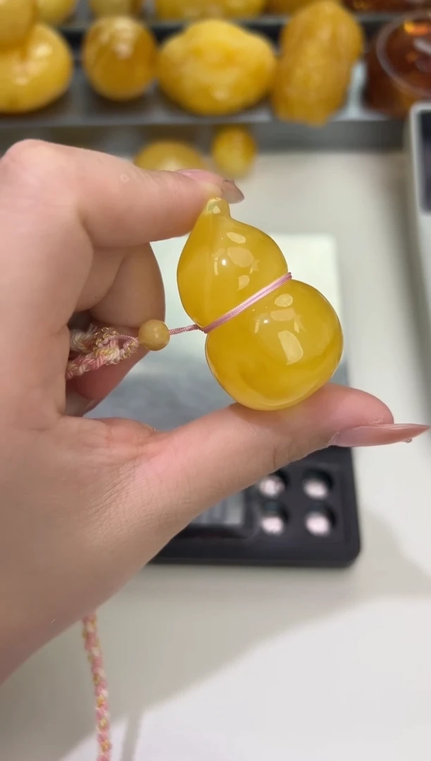 裸石琥珀未镶嵌琥珀蜜蜡吊坠