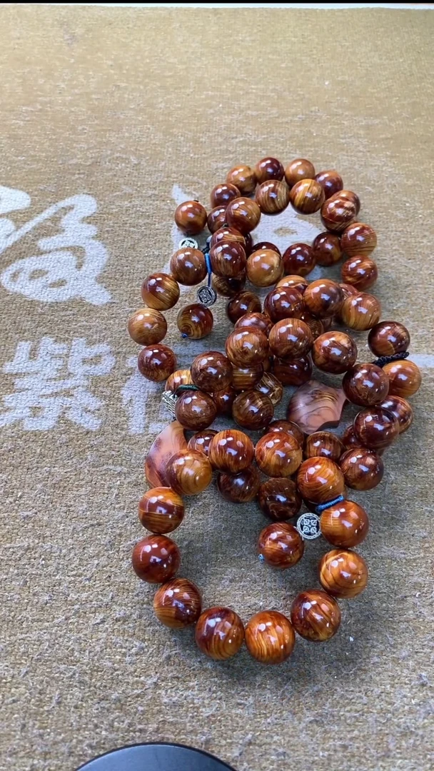 【闪购商品】柏木手串/手链18号纹理配饰随机发