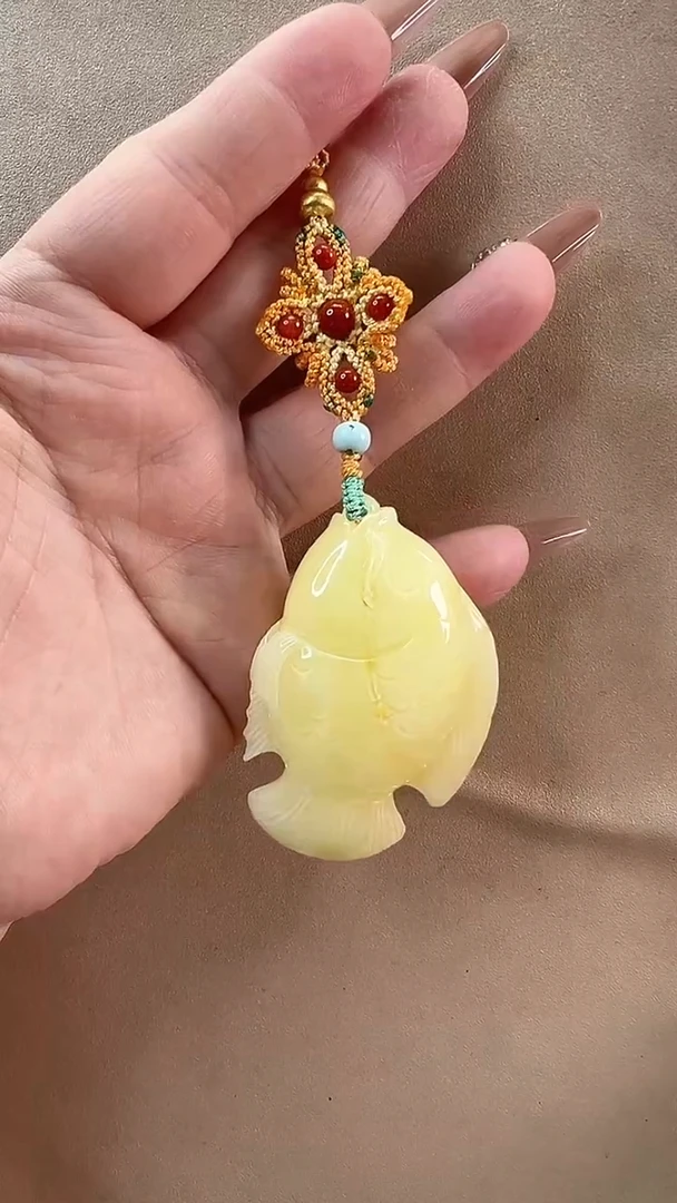 【闪购商品】琥珀颈饰未镶嵌吊坠