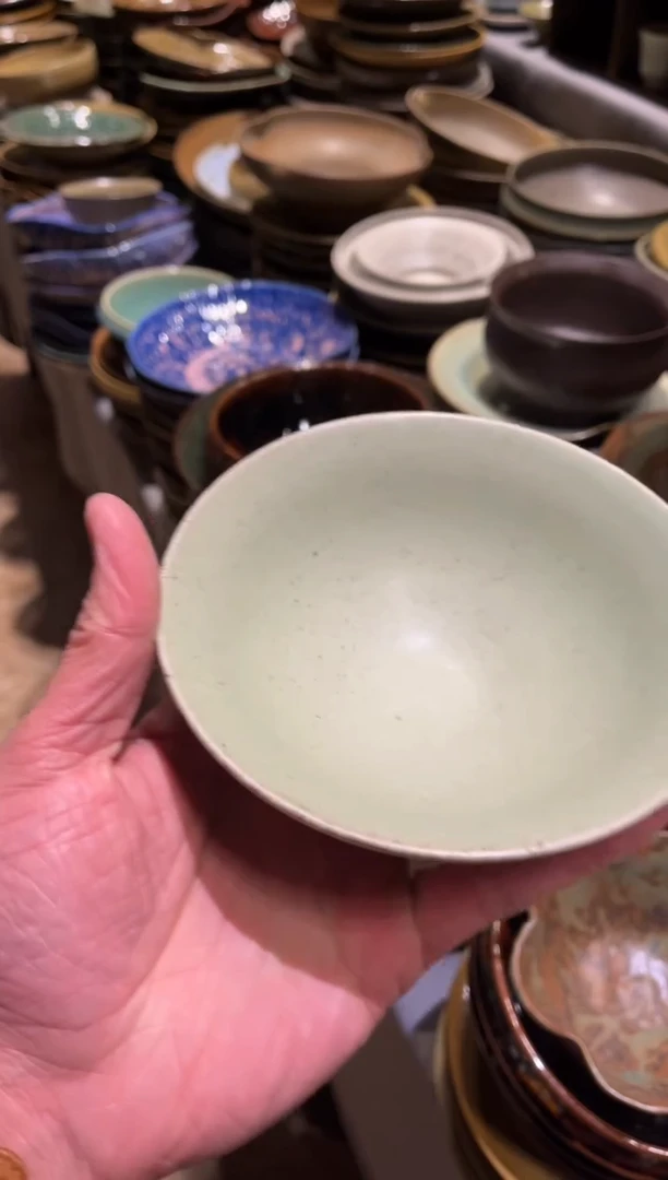 【闪购商品】瓷片531绿影小斗笠米饭碗1个