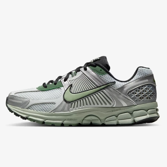 Nike耐克男子 Zoom Vomero 5 跑步运动鞋IM3372-030