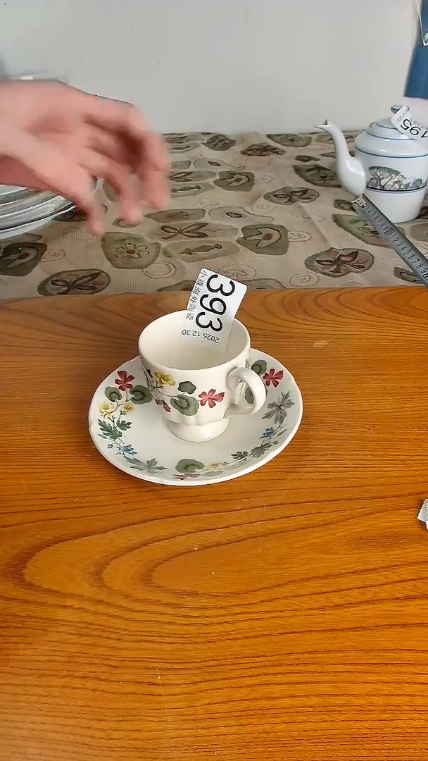 瓷片贝***了小淼海外陶瓷工艺品