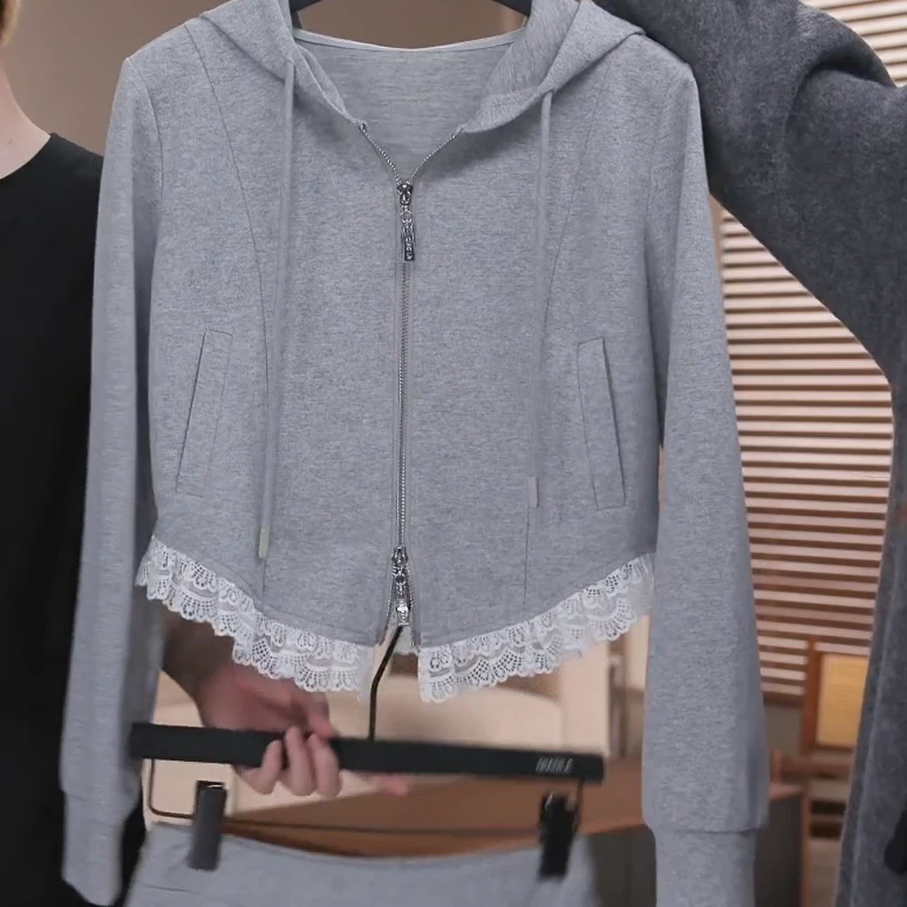 【贝拉周末】小众设计春季新款针织休闲时尚百搭连帽两件套套装女