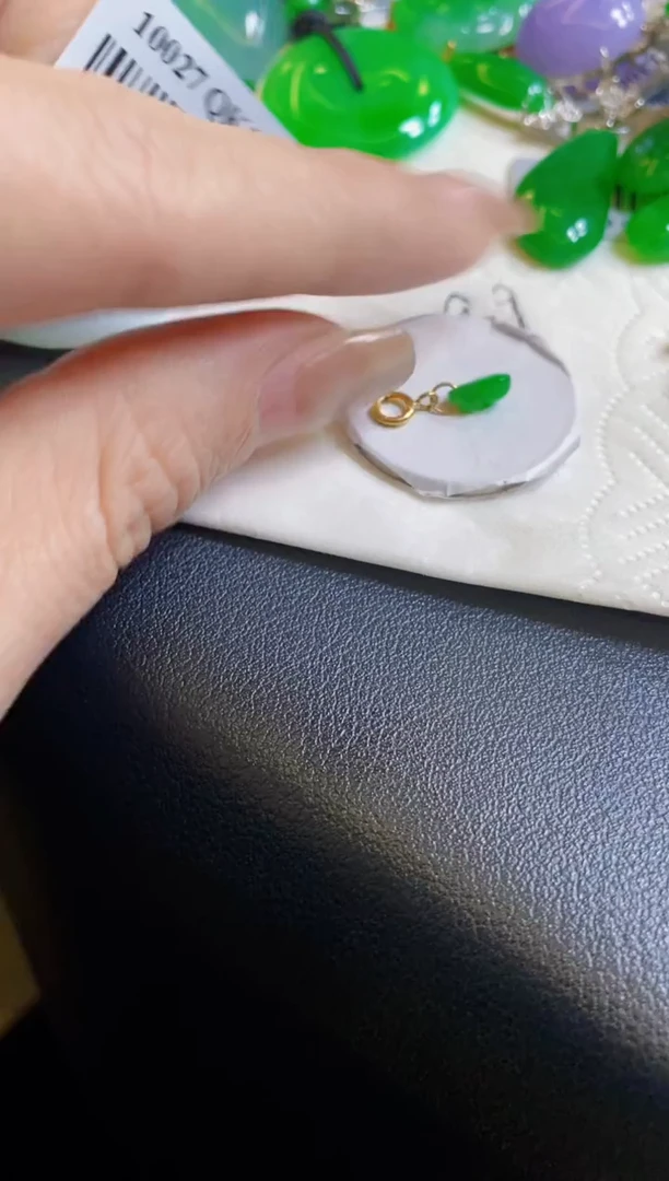 【闪购商品】定制翡翠18K金镶嵌滴流