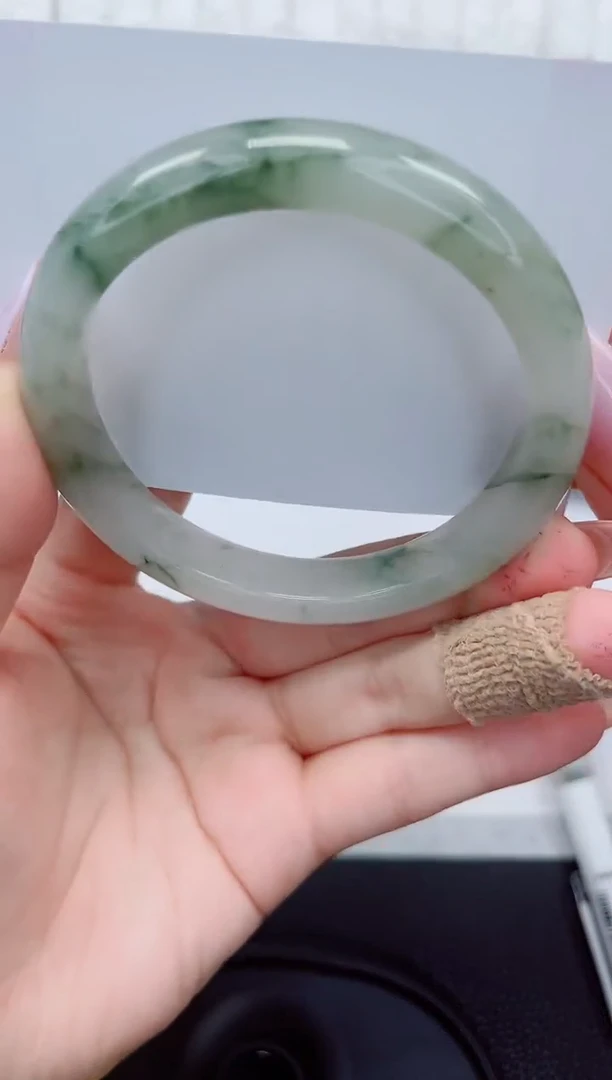 石英质玉手镯未镶嵌39-58/59