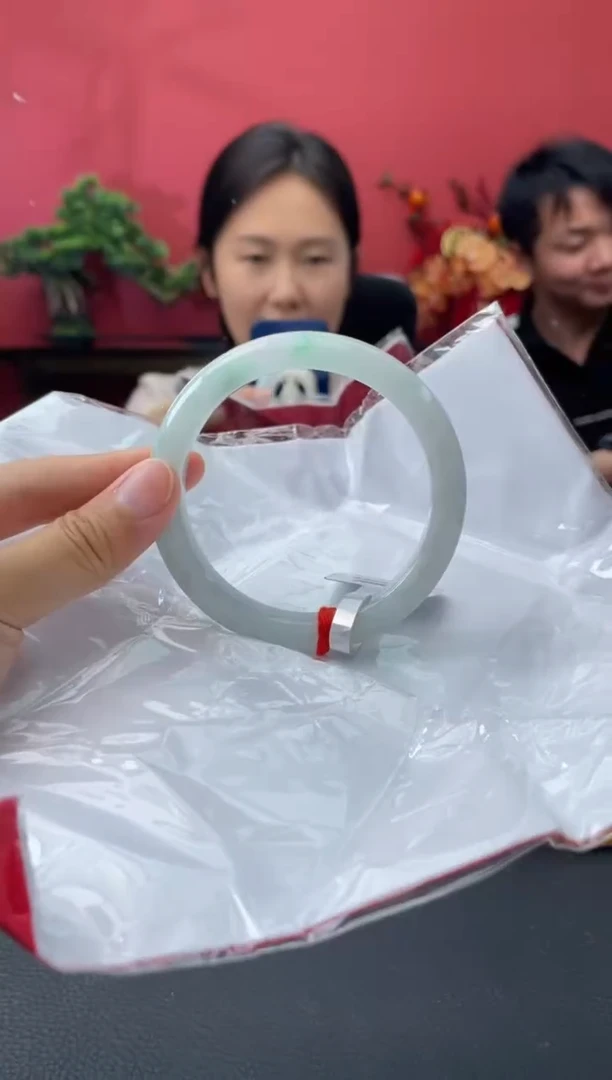 未镶嵌手镯翡翠5   60-61
