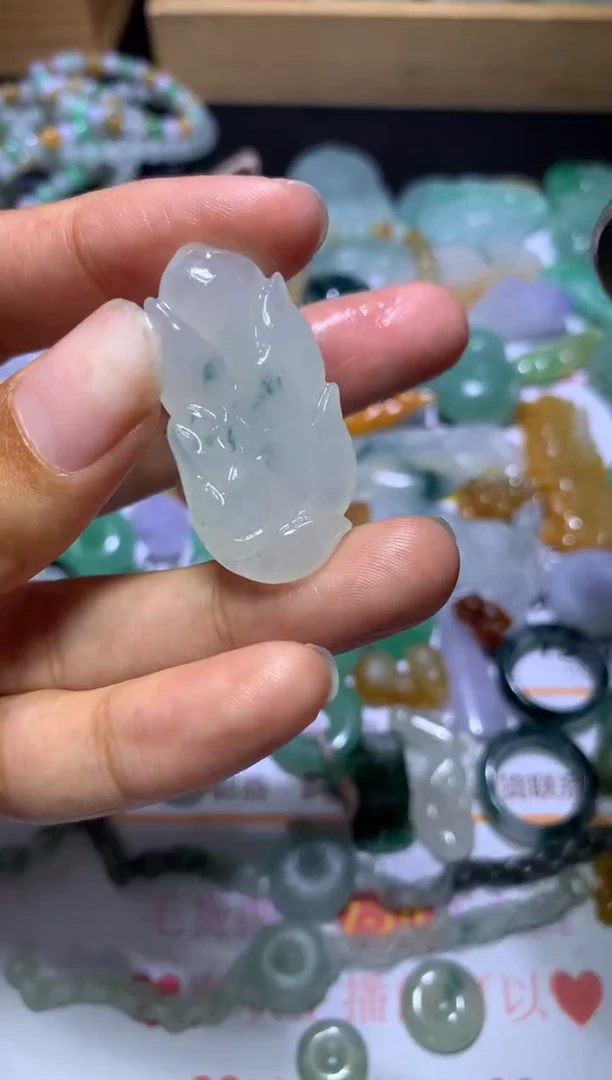 翡翠挂件未镶嵌MJX046698