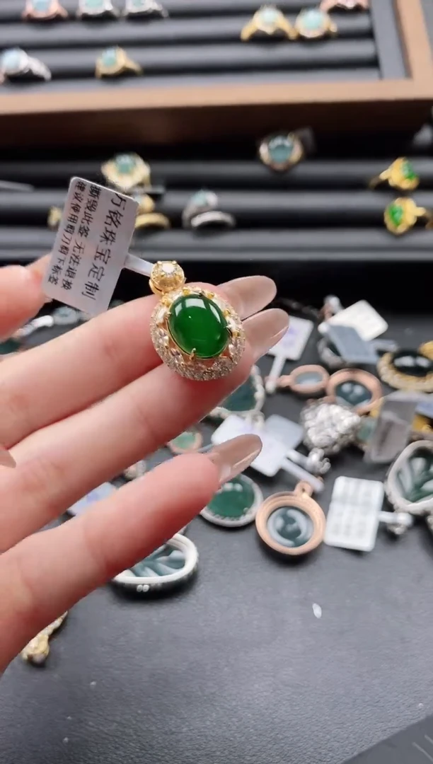【闪购商品】翡翠戒指银S925镶嵌51511