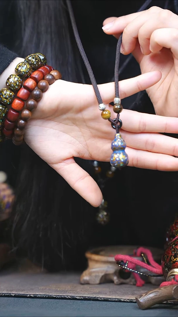 【闪购商品】蓝金大漆紫光檀螺钿小脖挂