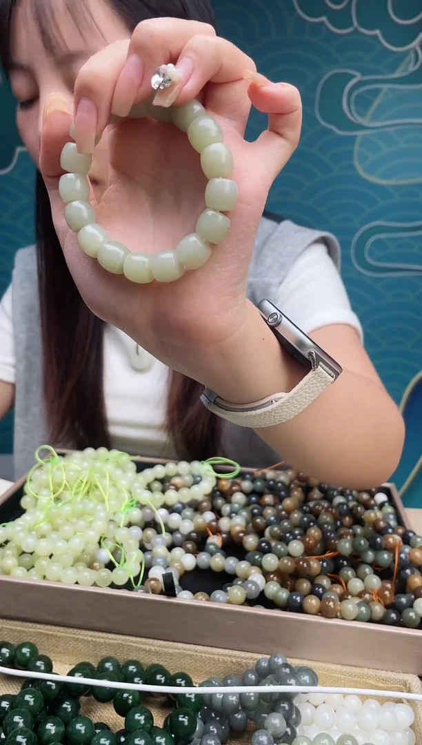 未镶嵌手串和田玉3