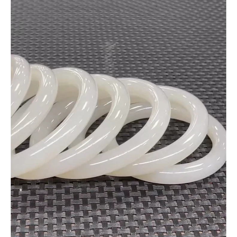 【老郑家】和田玉手镯一支 (多样性发1件)